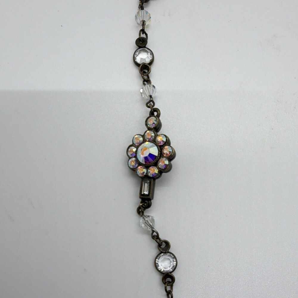 Signed Sorrelli Antiqued Brass Flower Station Necklace Clear & AB Crystals - Picture 2 of 4